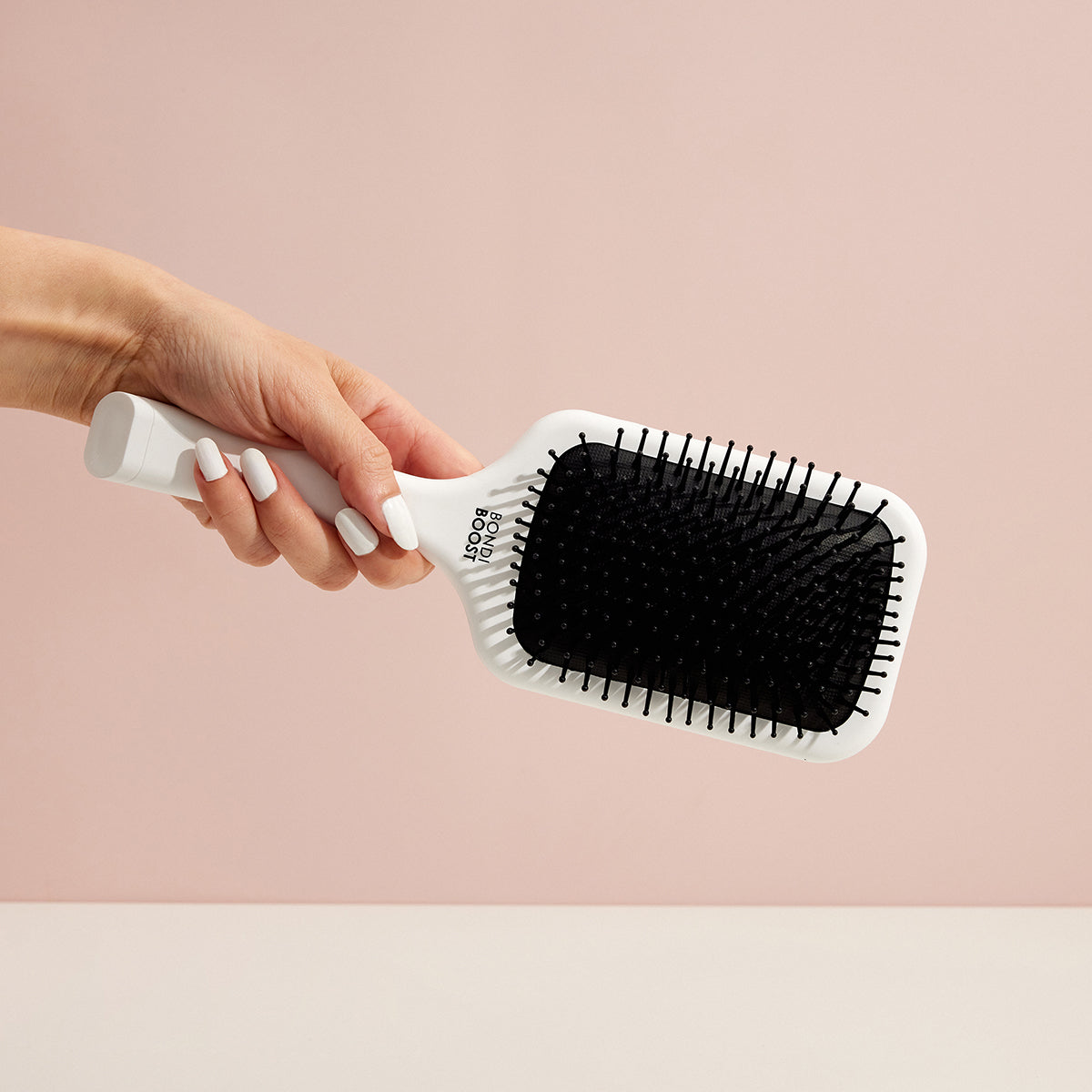 Beautifully-made Paddle Brush