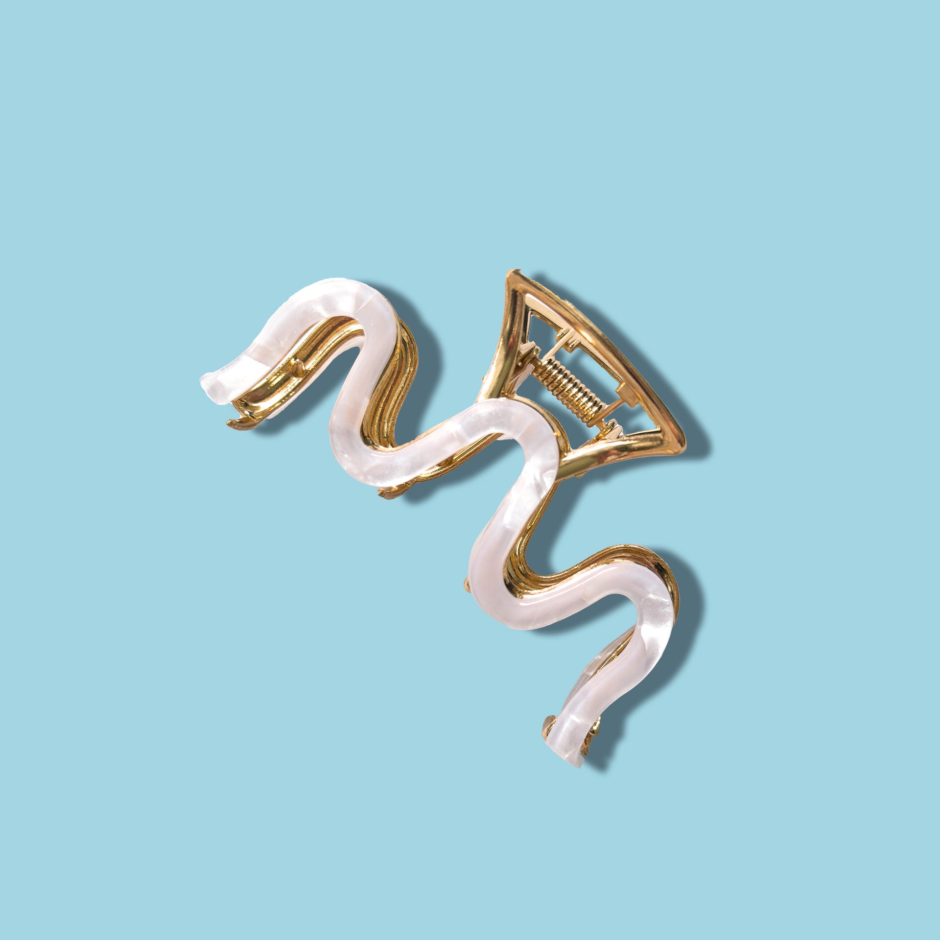 WAVY CLAW CLIP & GOLD